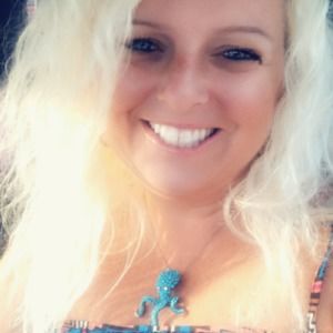 Meet your Posher, Traci